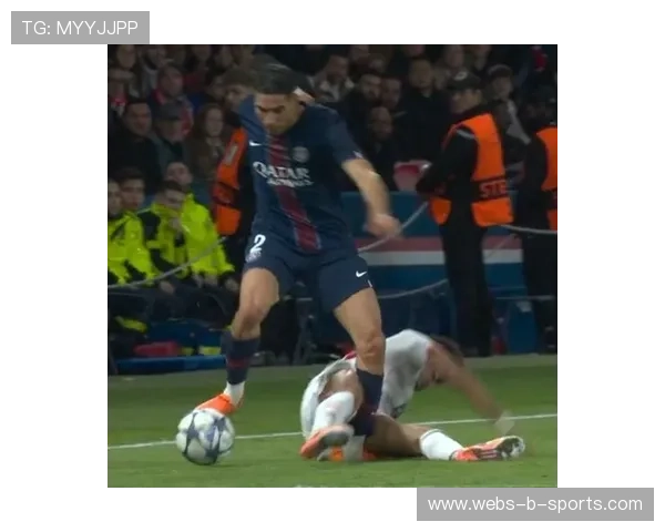 基米希精准传中制导,迪亚斯头球破门瞬间引爆安联球场